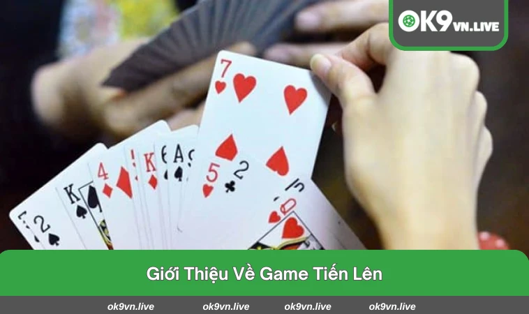 Không khí sôi động trong một ván bài tiến lên căng thẳng